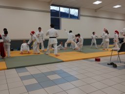 e320221217photoparcnoelnoelkarate 1708a
